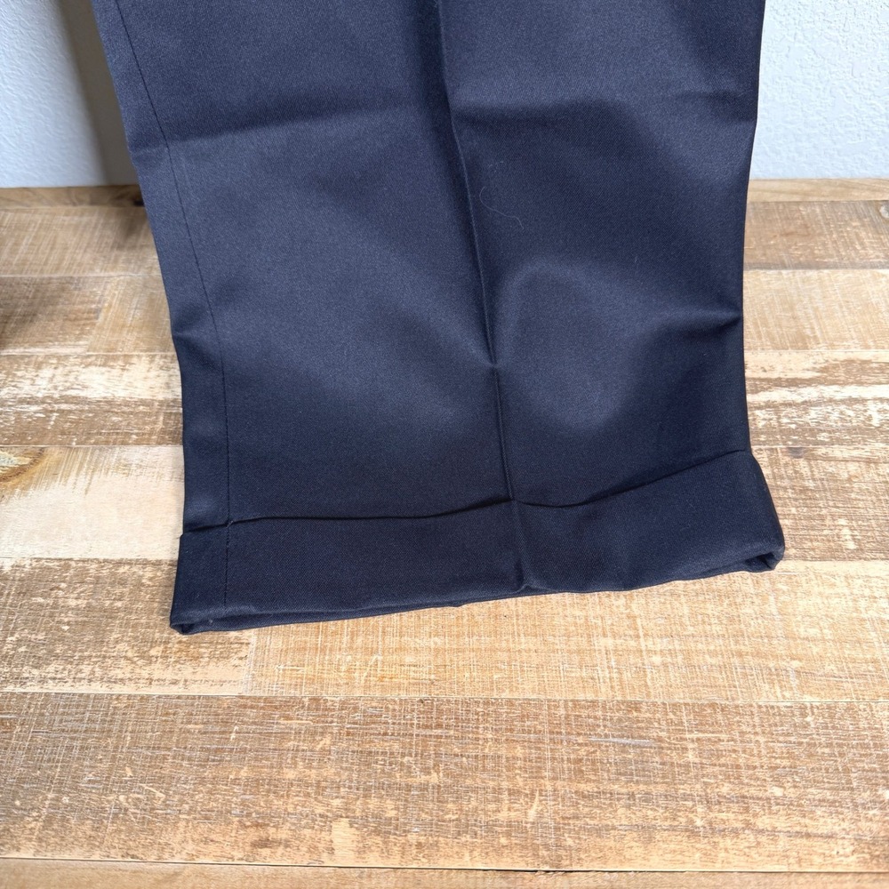 Haggar Mynx Dress Pants Pleated Classic Fit Mens 34x32 Black Gabardine Cuffed - Picture 2 of 5